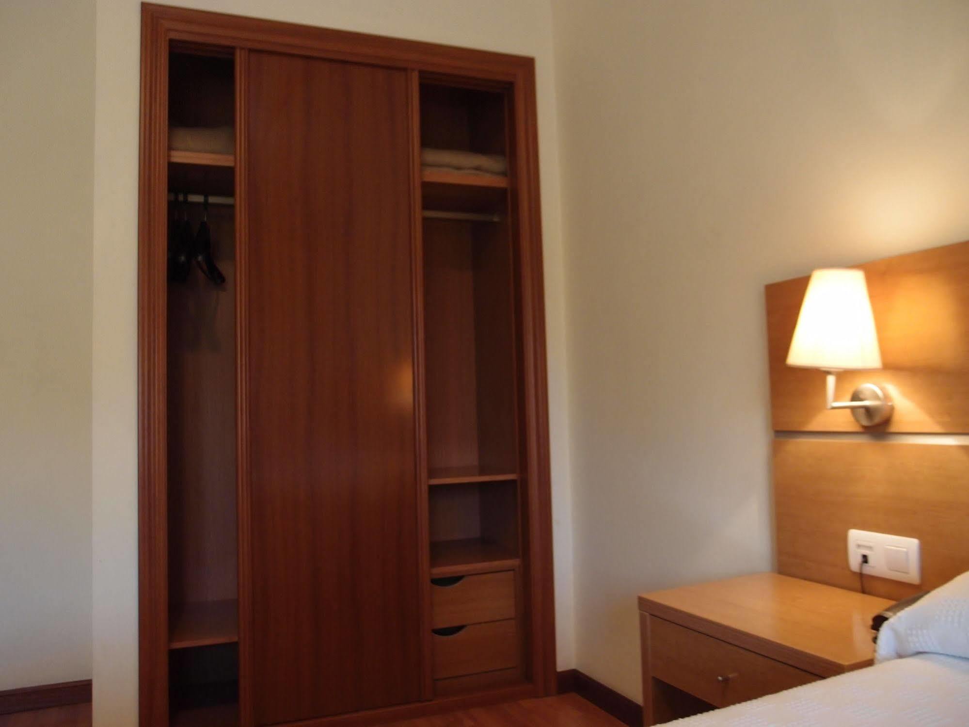 Hotel Avion By Bossh Hotels Виго Экстерьер фото